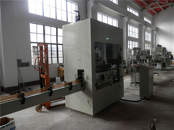 Recheo automático de lixivia en China