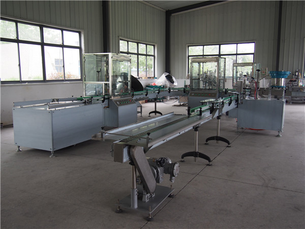 Liña de recheo e capcha automática de xampú