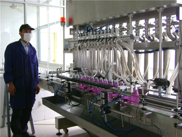 máquina de recheo de líquido de botella